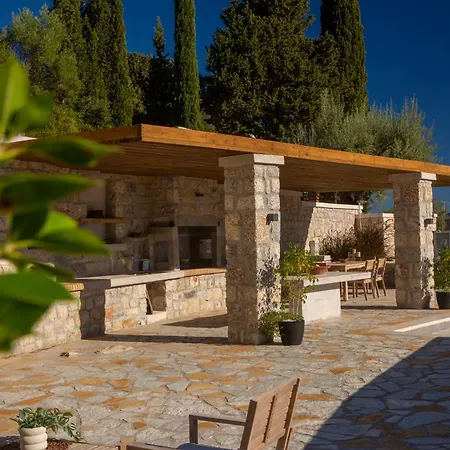 Βίλα Valagron 2 *